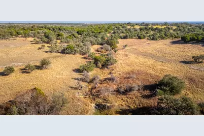 1260 County Road 2001, Lampasas, TX 76550 - Photo 23