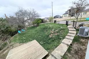 19110 Hornsby Ln, Spicewood, TX 78669 - Photo 37