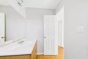 9520 Quail Village Ln, Austin, TX 78758 - Photo 19