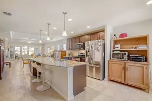 217 Comal Ln, Georgetown, TX 78633 - Photo 7