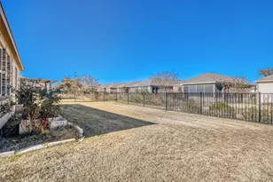 217 Comal Ln, Georgetown, TX 78633 - Photo 21