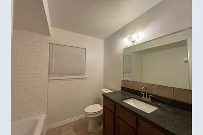 1804 W Avenue H Avenue #D, Temple, TX 76504 - Photo 5