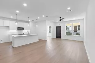 1280 E Main St, Round Rock, TX 78664 - Photo 9