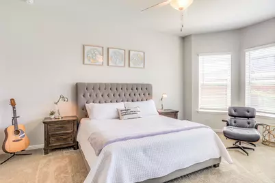 8313 Silhouette Street, Austin, TX 78744 - Photo 9