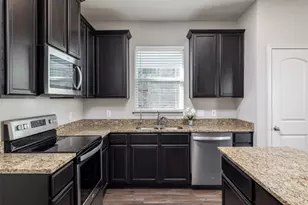 13712 Charles W Fairbanks Cv, Manor, TX 78653 - Photo 9