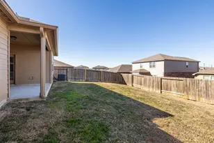 13712 Charles W Fairbanks Cv, Manor, TX 78653 - Photo 27