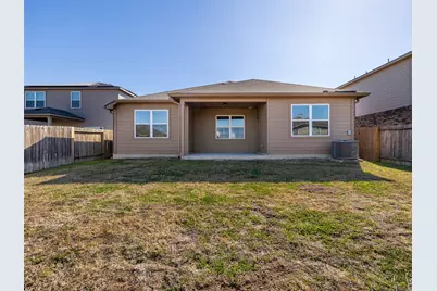 13712 Charles W Fairbanks Cove, Manor, TX 78653 - Photo 21
