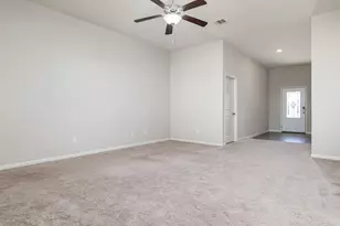 13712 Charles W Fairbanks Cv, Manor, TX 78653 - Photo 5