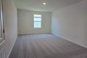 121 Blazilmar Ln, Taylor, TX 76574 - Photo 13