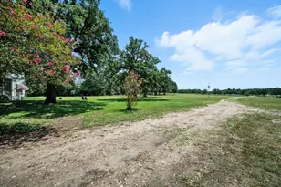 1065 Private Road 7041, Elgin, TX 78621 - Photo 35