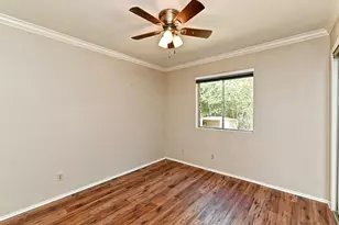 8300 Dixon Dr, Austin, TX 78745 - Photo 13