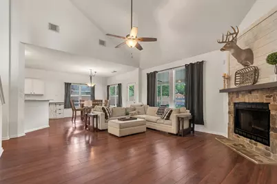 130 Clover Leaf Cove, Buda, TX 78610 - Photo 9