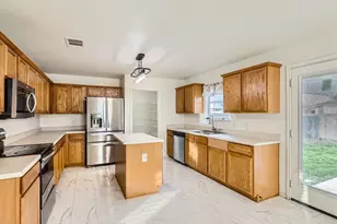 13313 John Tyler St, Manor, TX 78653 - Photo 9