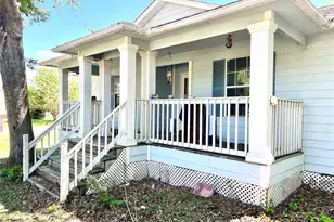 2105 W Gillis Ave, Cameron, TX 76520 - Photo 5