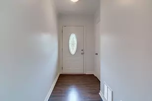 1304 Loma Dr, Austin, TX 78741 - Photo 5