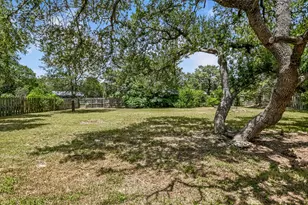 160 Donna Dr, Wimberley, TX 78676 - Photo 19