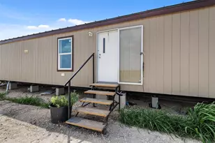 15817 Giese Ln, Manor, TX 78653 - Photo 3