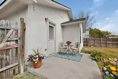 12725 Saint Mary Drive, Manor, TX 78653 - Photo 17