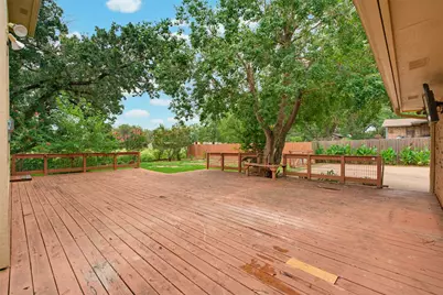 121 Champions Drive, Rockdale, TX 76567 - Photo 39