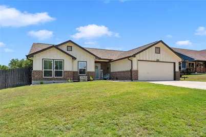 1106 Limestone Drive, Lampasas, TX 76550 - Photo 17