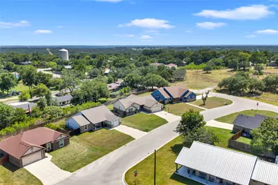 1106 Limestone Drive, Lampasas, TX 76550 - Photo 7