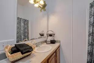 229 Green Mountain Dr, Cedar Creek, TX 78612 - Photo 25