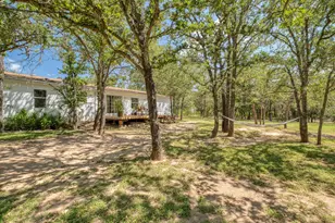 229 Green Mountain Dr, Cedar Creek, TX 78612 - Photo 27