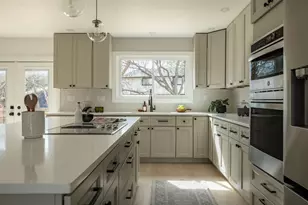 2201 Trede Dr, Austin, TX 78745 - Photo 15