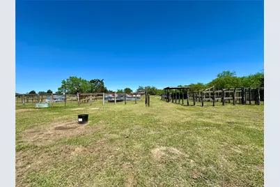 924 Hwy 95 S, Smithville, TX 78957 - Photo 15