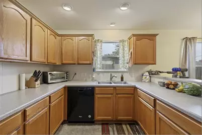 15305 Mimebark Way, Austin, TX 78724 - Photo 7