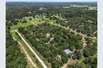 247 Pine Valley Loop, Smithville, TX 78957 - Photo 9
