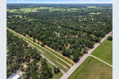 247 Pine Valley Loop, Smithville, TX 78957 - Photo 3
