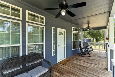 260 Dickerson Lane, Elgin, TX 78621 - Photo 5