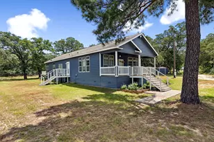 260 Dickerson Ln, Elgin, TX 78621 - Photo 35