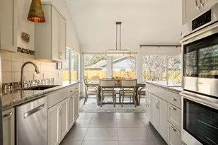 11500 Buckingham Rd, Austin, TX 78759 - Photo 9