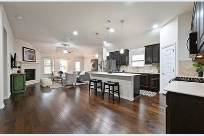 142 Rosling Drive, Buda, TX 78610 - Photo 9