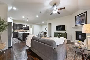 142 Rosling Dr, Buda, TX 78610 - Photo 13