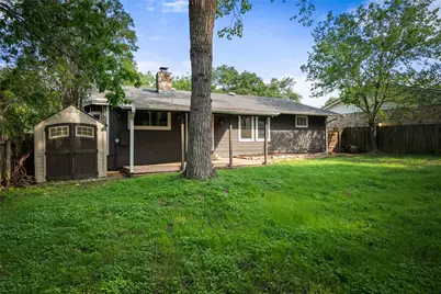 8306 Seminary Ridge Drive, Austin, TX 78745 - Photo 17