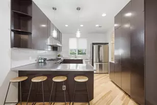 206 E 43rd St, Austin, TX 78751 - Photo 9