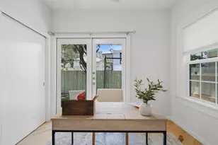 206 E 43rd St, Austin, TX 78751 - Photo 15