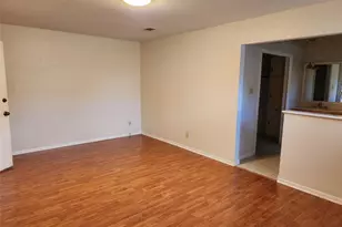 1311 Cardinal Hill Dr, Austin, TX 78758 - Photo 5