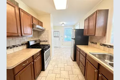 3210 Hemphill Park #B, Austin, TX 78705 - Photo 5