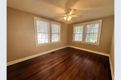 3210 Hemphill Park #B, Austin, TX 78705 - Photo 9