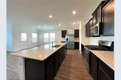 1007 Wolseley Cove, Hutto, TX 78634 - Photo 7