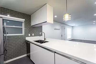 3110 Red River Street #C304, Austin, TX 78705 - Photo 5