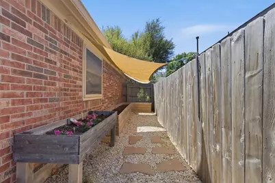 609 Indian Run Drive, Pflugerville, TX 78660 - Photo 27