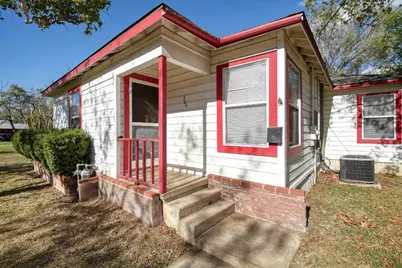 304 Cedar Street, Bastrop, TX 78602 - Photo 5