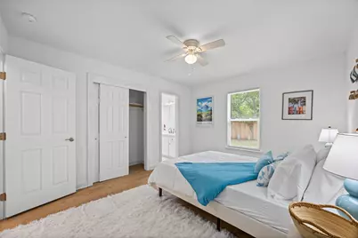 5500 Stuart Circle, Austin, TX 78721 - Photo 11