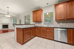 5105 Hibiscus Valley Dr, Austin, TX 78739 - Photo 11