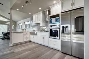 5001 Pryor Ln, Austin, TX 78734 - Photo 3